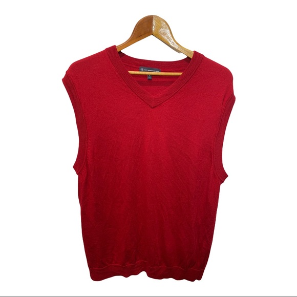HART SCHAFFNER MARX 100% EXTRA FINE WOOL  RED RIBBED V-NECK SWEATER VEST - Picture 1 of 15